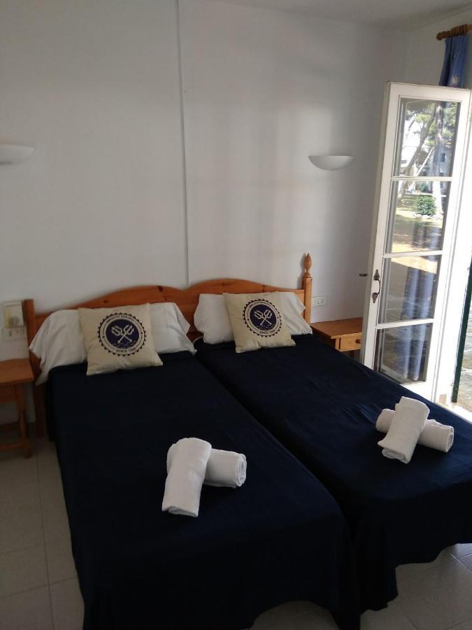 Apartamentos Playa Park Brisas Son Xoriguer Cala'N Bosch (Menorca) Exterior photo